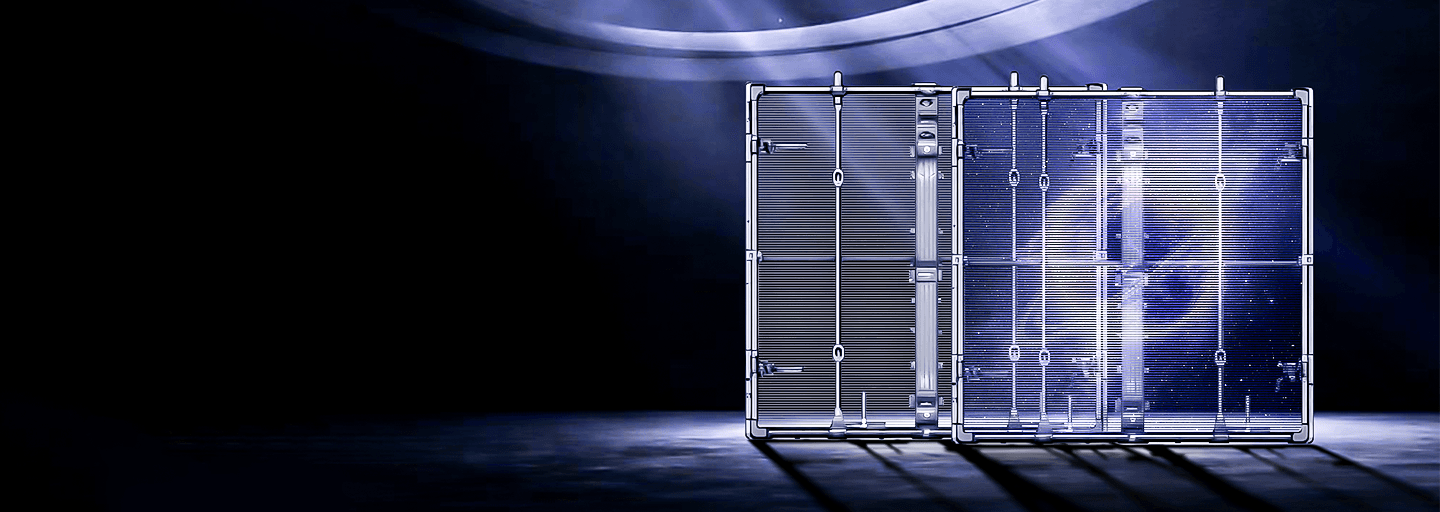 Transparent P3.9 · Retail storefront